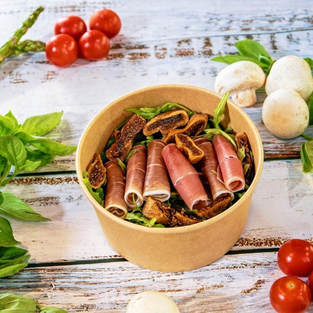 Happy Monday 🙌🏽
Beautiful and fresh salads. Order through our app

👉🏽Rocket Prosciutto 
👉🏽Roasted Chicken Avo 
👉🏽Rocket Parmesan 
👉🏽Greek Style Mix Leaves
.
.
.
#freshsalads #i❤️pizza #greksalad #rocketsalad #delicioussalad #feelinghealthy #halthysalad #lunchtime #sydneysalad